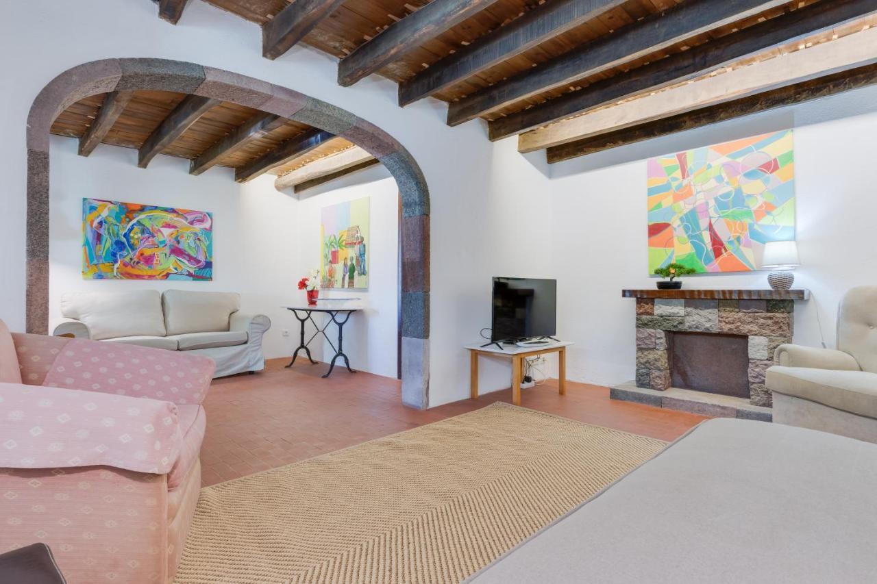 Casa Estufa 25 Villa ฟุงชาล ภายนอก รูปภาพ