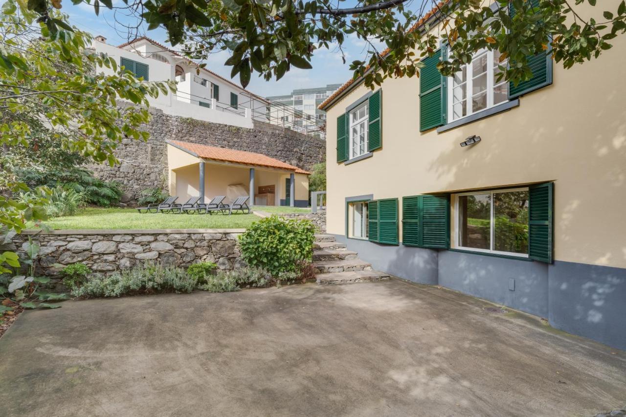 Casa Estufa 25 Villa ฟุงชาล ภายนอก รูปภาพ